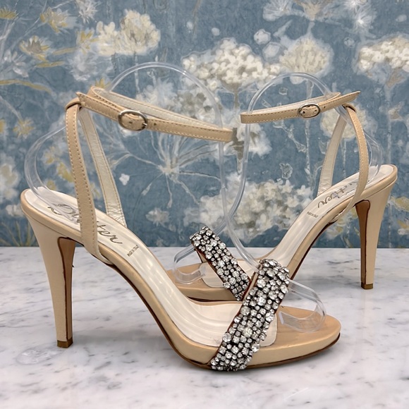 Anthropologie Butter Embellished Ankle Strap sandal, 8.5 - Picture 7 of 7